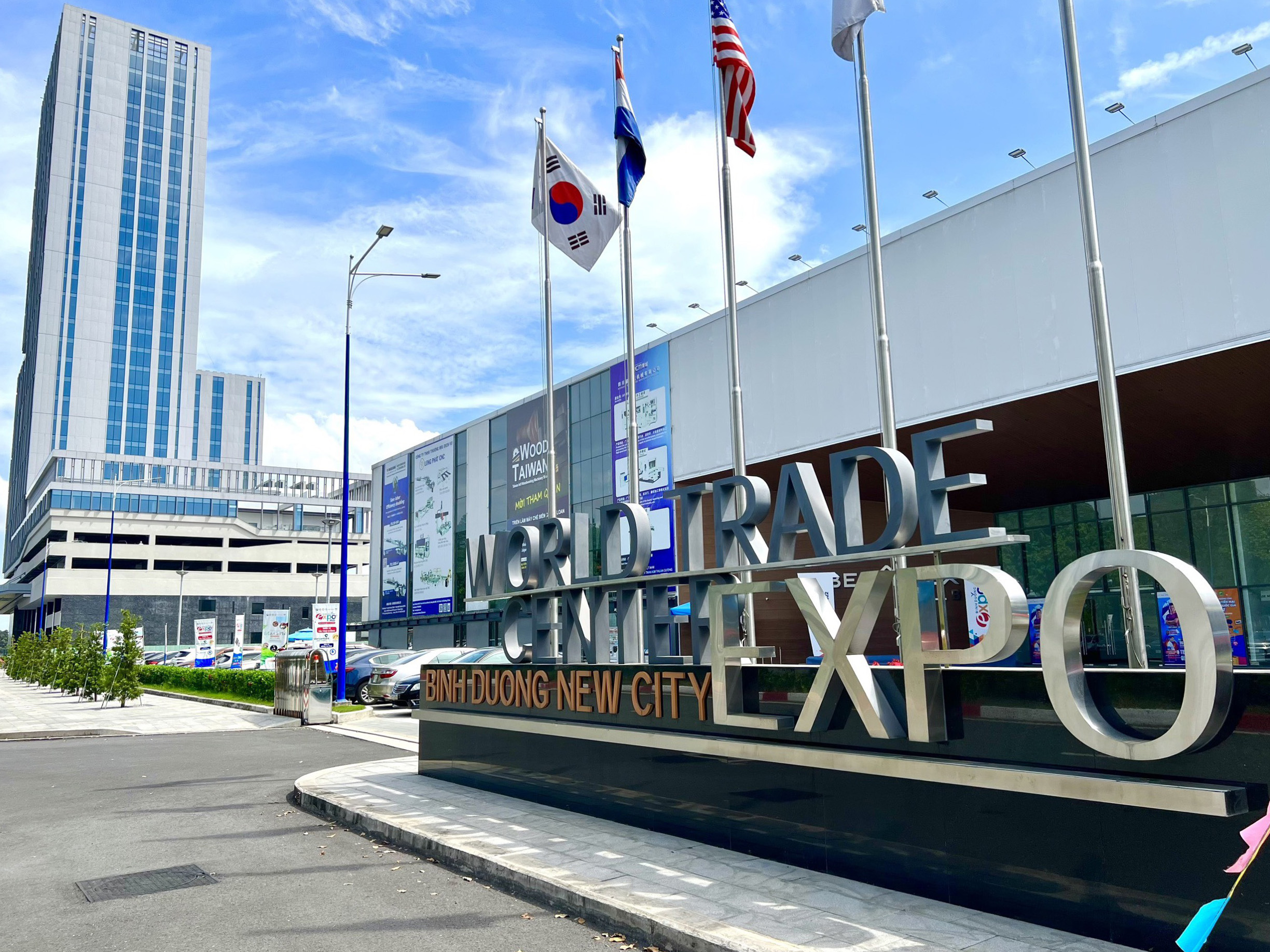 Trung tâm Triển lãm Quốc tế Thành phố mới Bình Dương (WTC Expo), nơi tổ chức nhiều hoạt động hưởng ứng Chương trình “Tháng khuyến mãi tập trung Quốc gia – Vietnam Grand Sale 2022”.